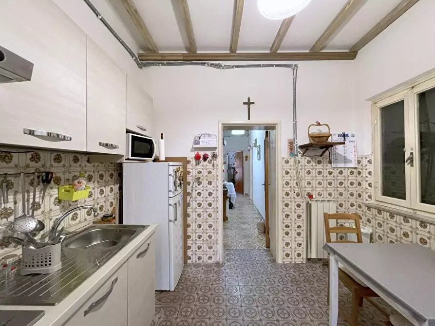 Immagine 23 di Appartamento in vendita  a Camaiore