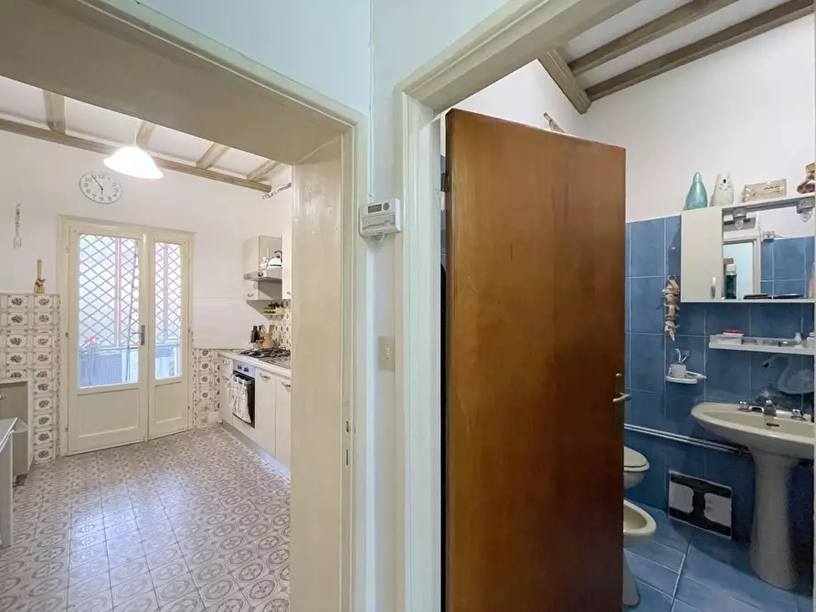 Immagine 20 di Appartamento in vendita  a Camaiore