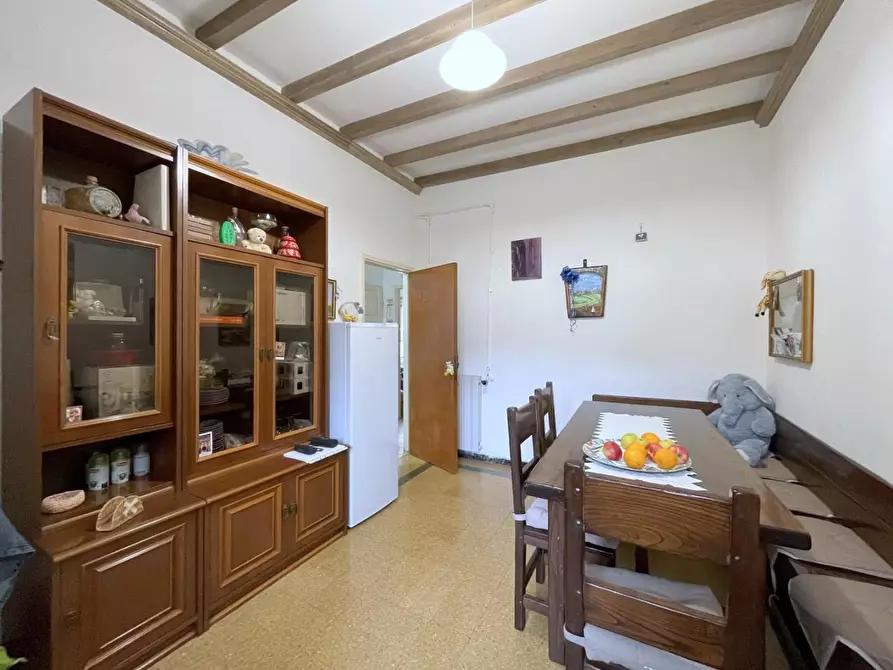 Immagine 11 di Appartamento in vendita  a Camaiore