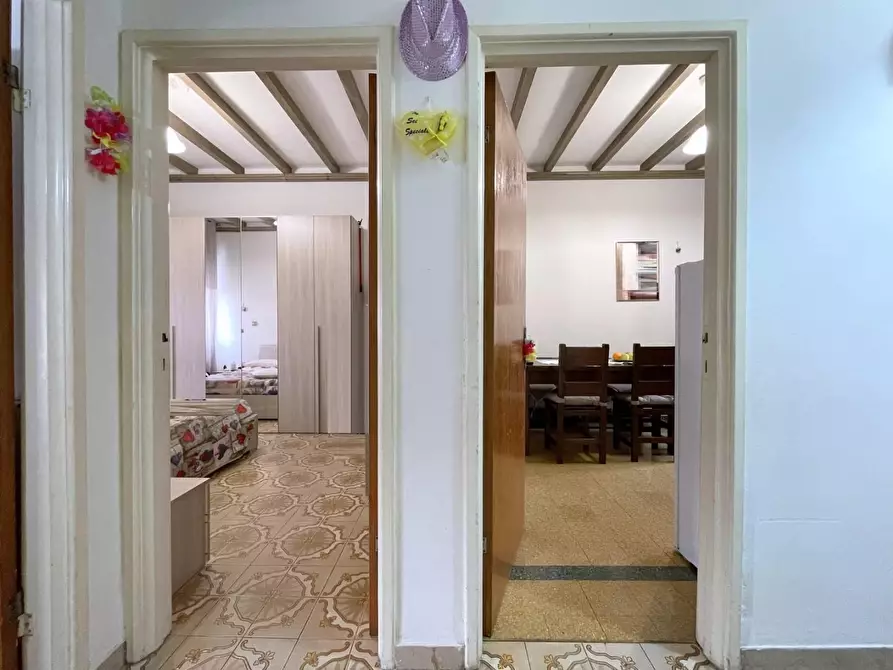 Immagine 3 di Appartamento in vendita  a Camaiore