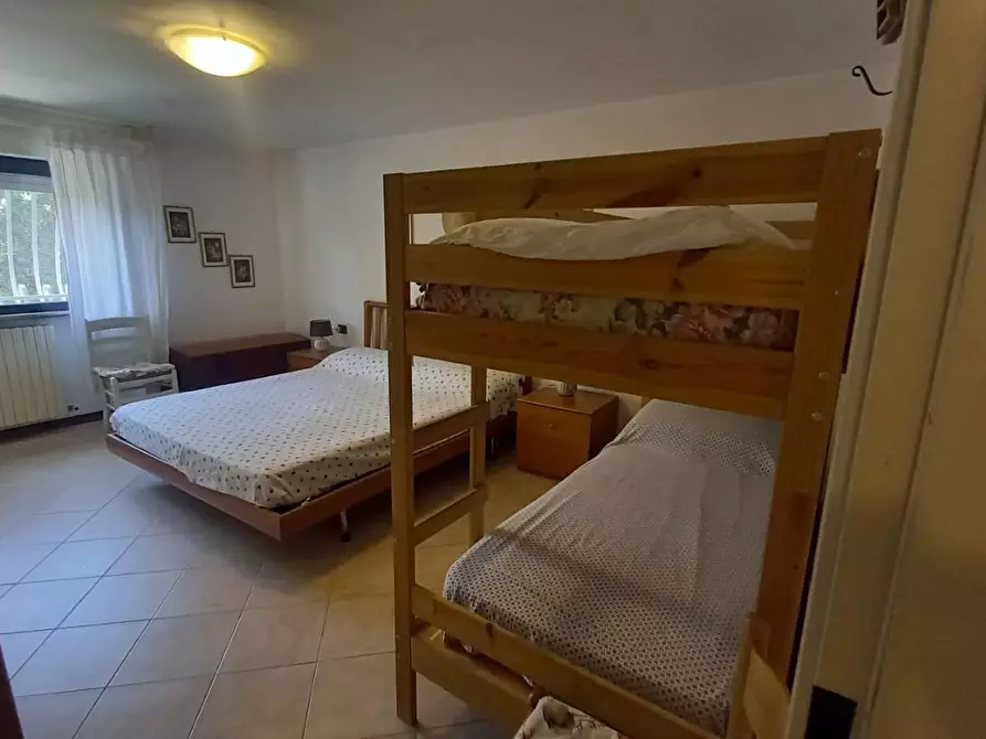 Immagine 25 di Appartamento in vendita  a Camaiore