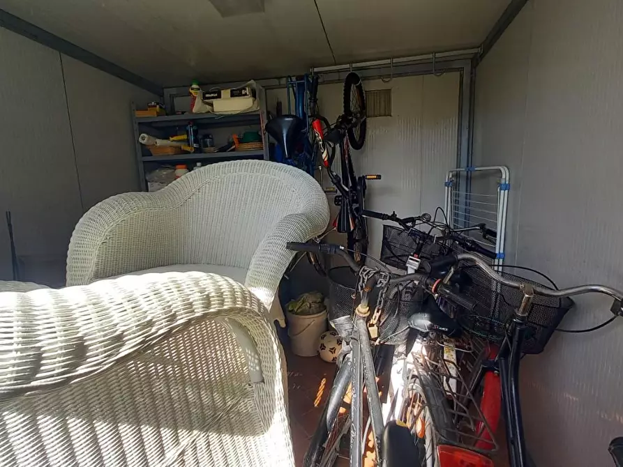 Immagine 38 di Appartamento in vendita  a Camaiore