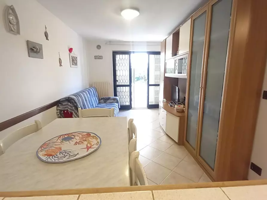 Immagine 3 di Appartamento in vendita  a Camaiore