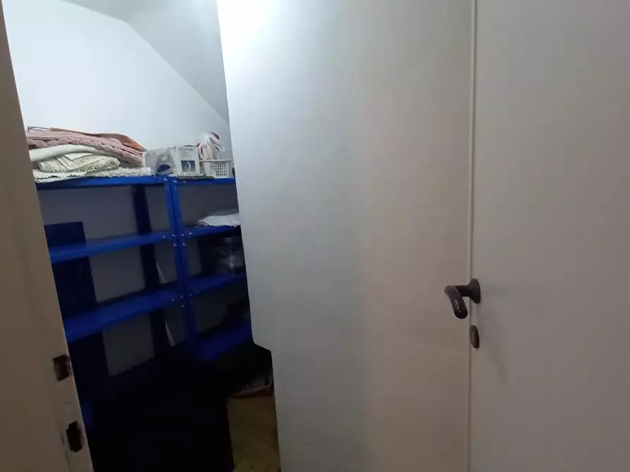 Immagine 28 di Appartamento in vendita  a Camaiore