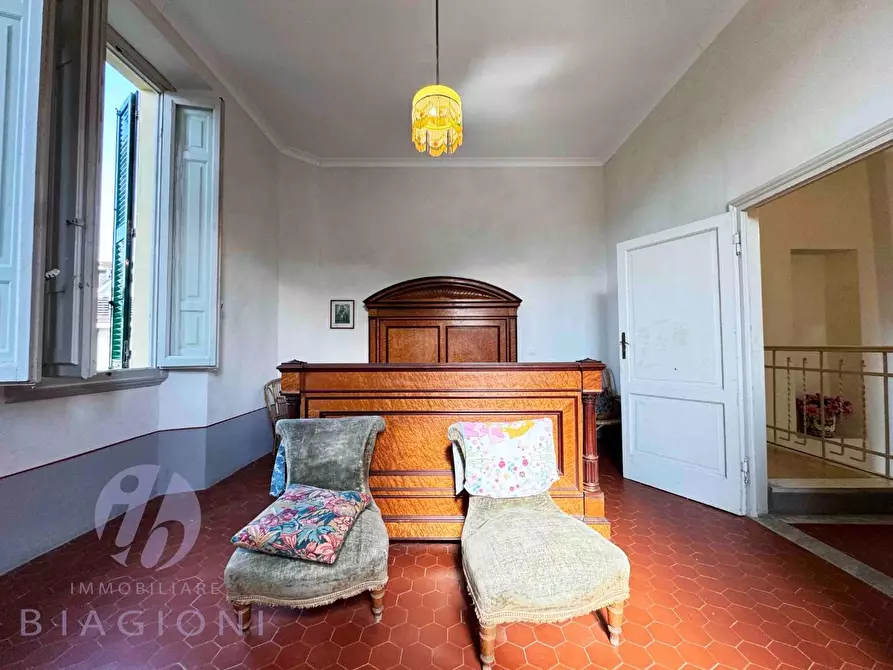 Immagine 21 di Villa in vendita  a Pietrasanta