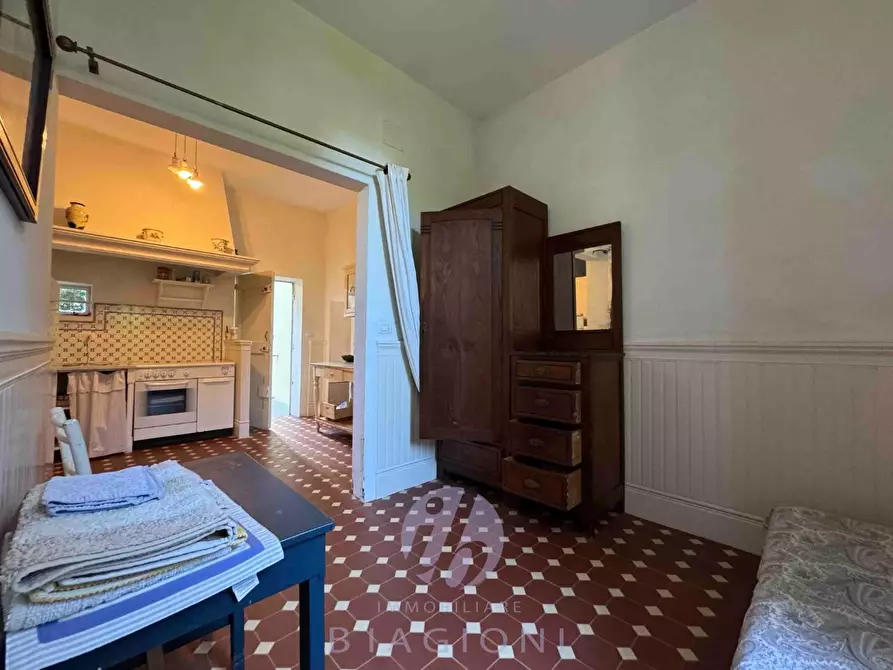 Immagine 10 di Villa in vendita  a Pietrasanta