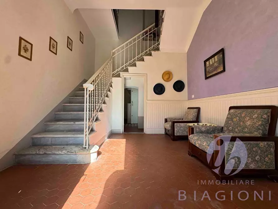 Immagine 4 di Villa in vendita  a Pietrasanta