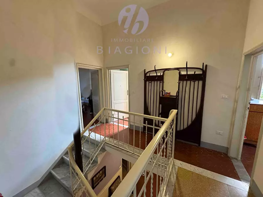 Immagine 27 di Villa in vendita  a Pietrasanta