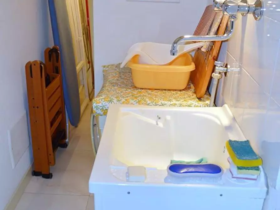 Immagine 13 di Appartamento in vendita  a Forte Dei Marmi