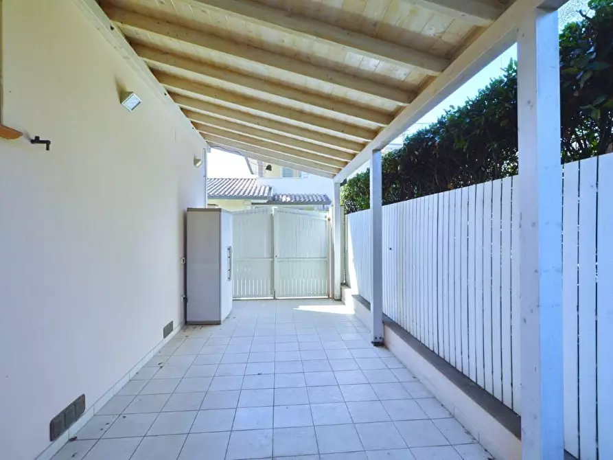 Immagine 19 di Appartamento in vendita  a Forte Dei Marmi