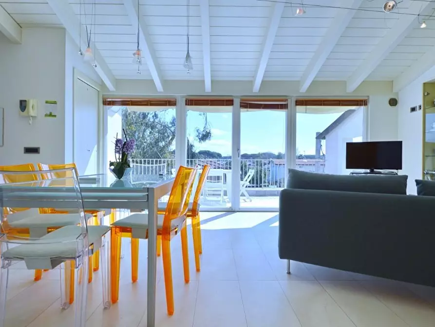 Immagine 4 di Appartamento in vendita  a Forte Dei Marmi