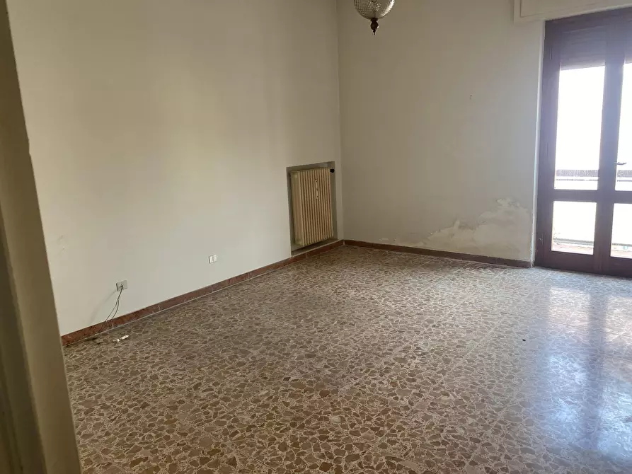 Immagine 23 di Villetta a schiera in vendita  a Viareggio