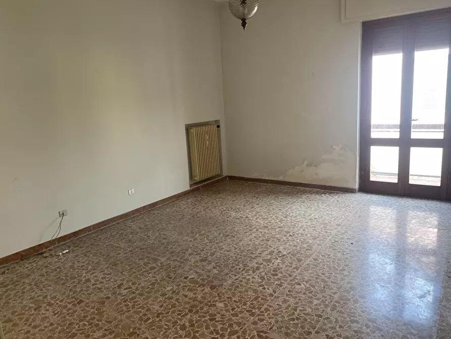 Immagine 18 di Villetta a schiera in vendita  a Viareggio