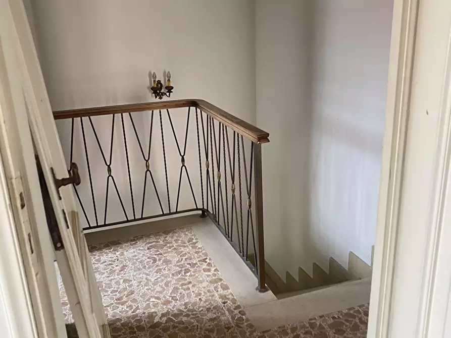 Immagine 27 di Villetta a schiera in vendita  a Viareggio