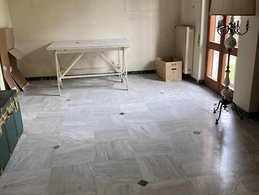 Immagine 16 di Villetta a schiera in vendita  a Viareggio