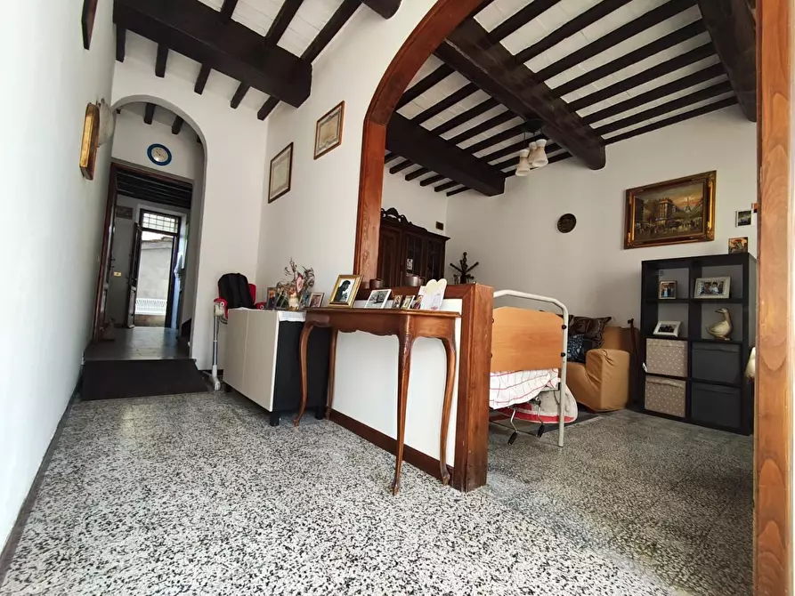 Immagine 68 di Terratetto in vendita  a Lucca