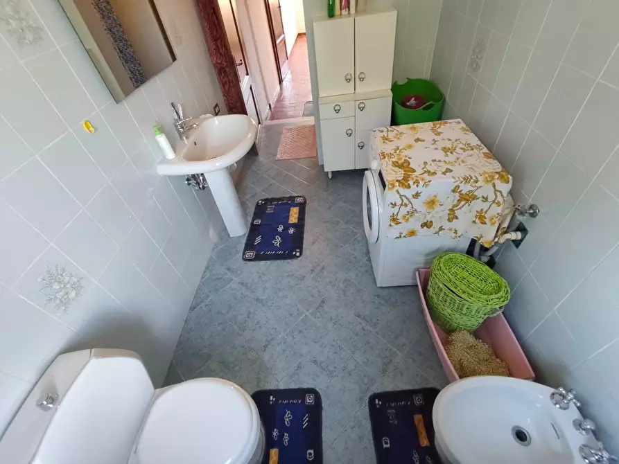 Immagine 26 di Terratetto in vendita  a Lucca