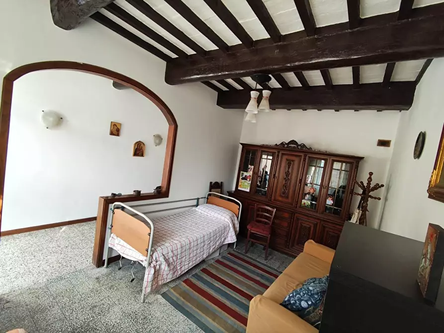 Immagine 66 di Terratetto in vendita  a Lucca