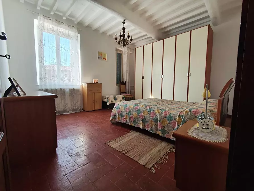 Immagine 54 di Terratetto in vendita  a Lucca