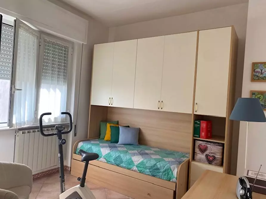 Immagine 15 di Appartamento in vendita  a Viareggio