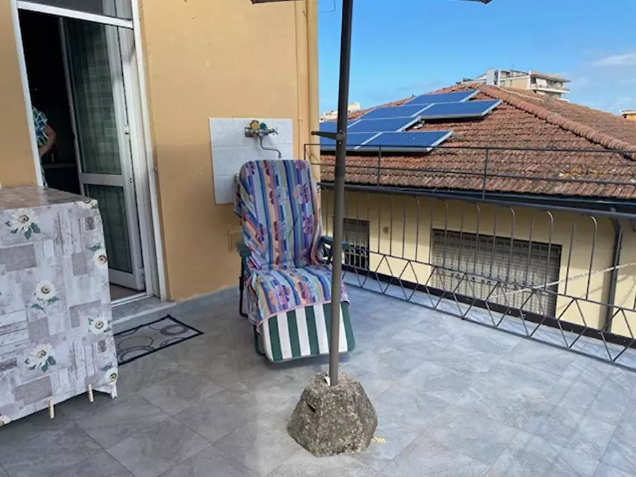 Immagine 6 di Appartamento in vendita  a Viareggio