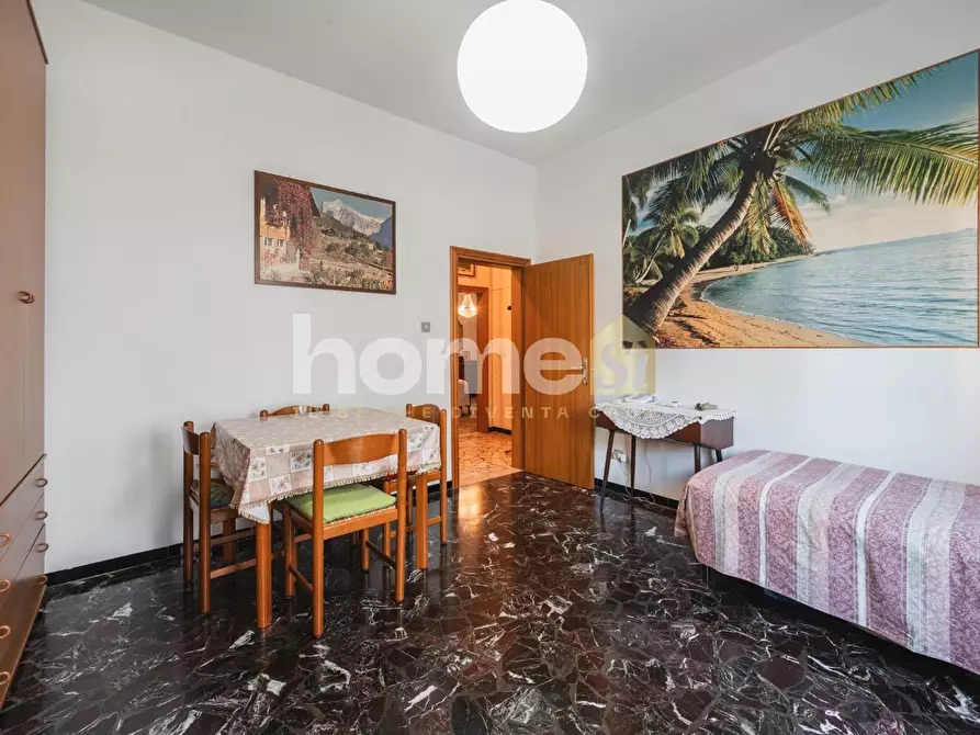 Immagine 3 di Appartamento in vendita  a Bologna