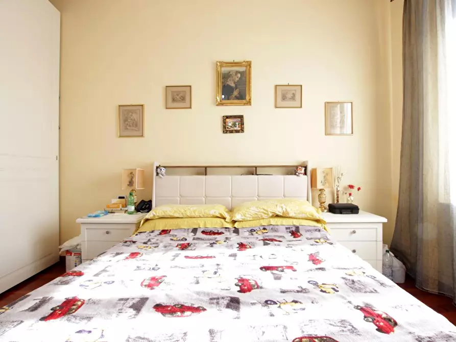 Immagine 13 di Appartamento in vendita  a Siena