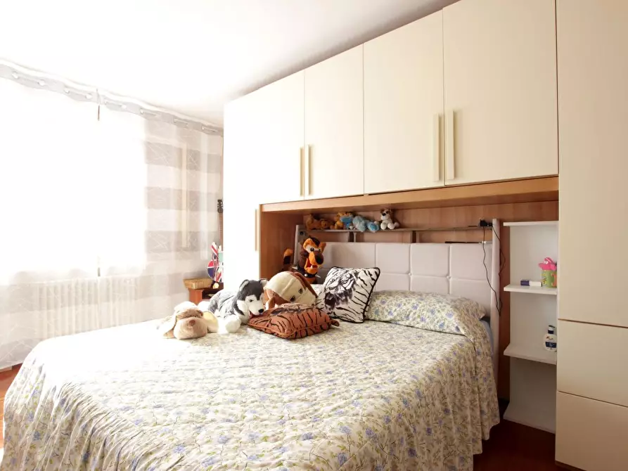 Immagine 30 di Appartamento in vendita  a Siena