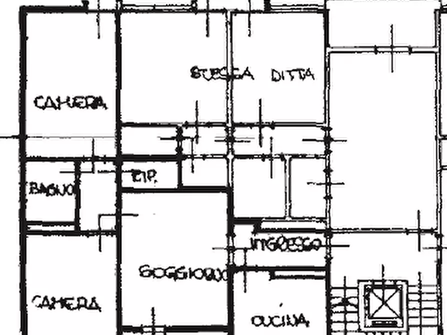 Immagine 11 di Appartamento in vendita  a Ivrea