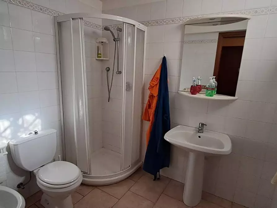 Immagine 34 di Casa bifamiliare in vendita  a Cecina