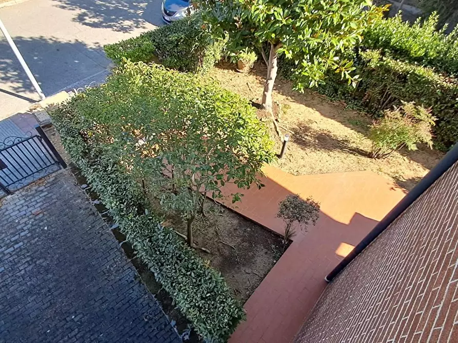 Immagine 6 di Casa bifamiliare in vendita  a Cecina