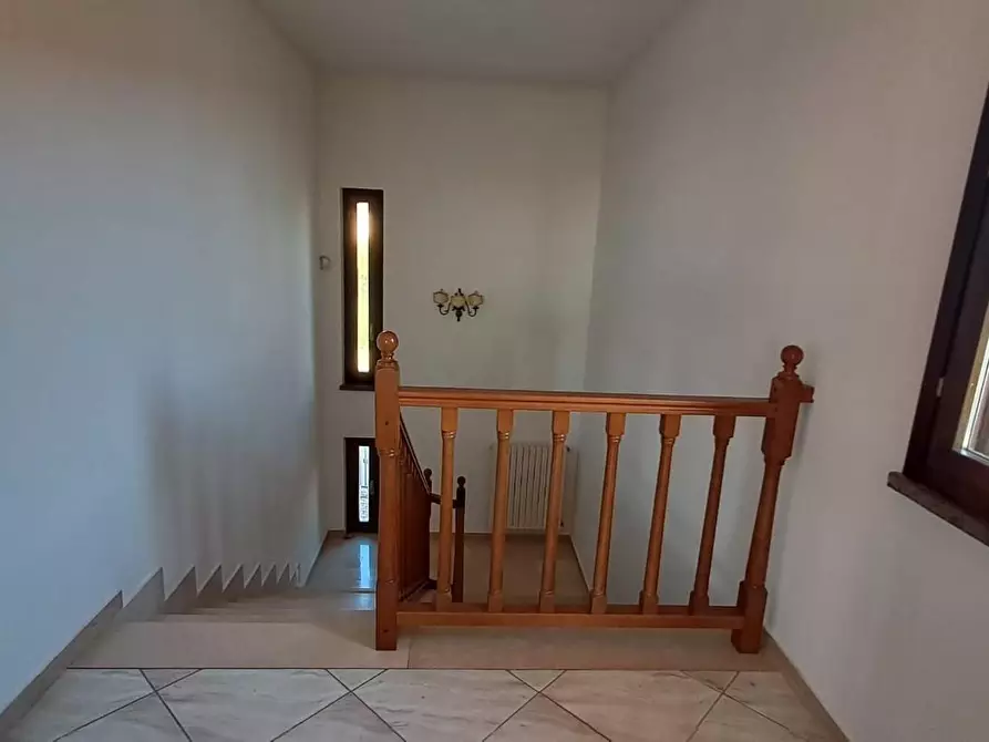 Immagine 9 di Casa bifamiliare in vendita  a Cecina