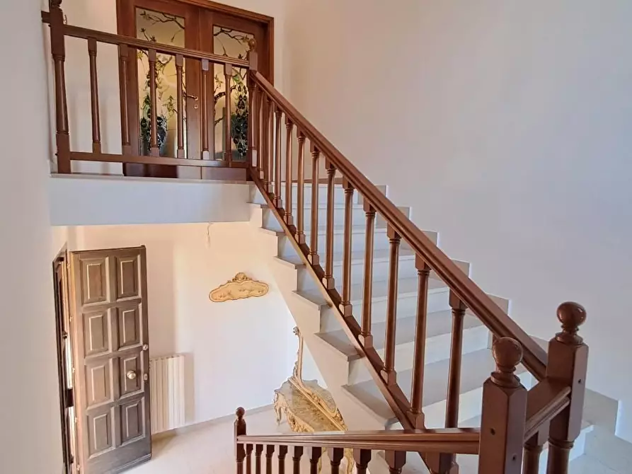 Immagine 8 di Casa bifamiliare in vendita  a Cecina