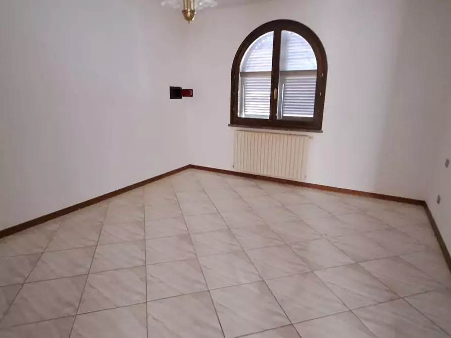 Immagine 22 di Casa bifamiliare in vendita  a Cecina