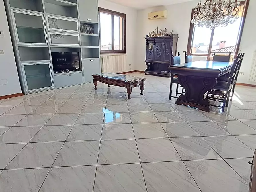 Immagine 13 di Casa bifamiliare in vendita  a Cecina