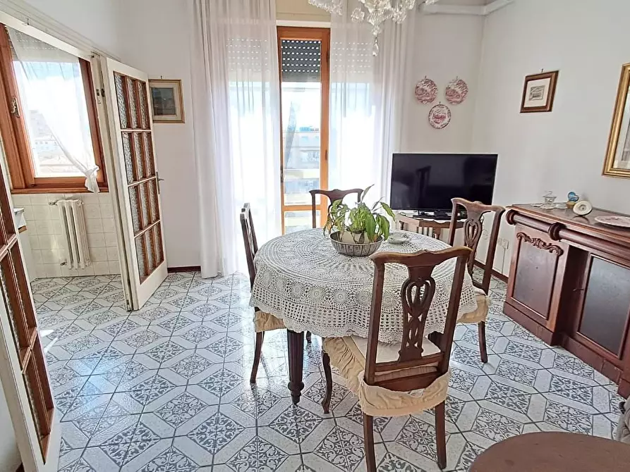 Immagine 6 di Appartamento in vendita  a Cecina