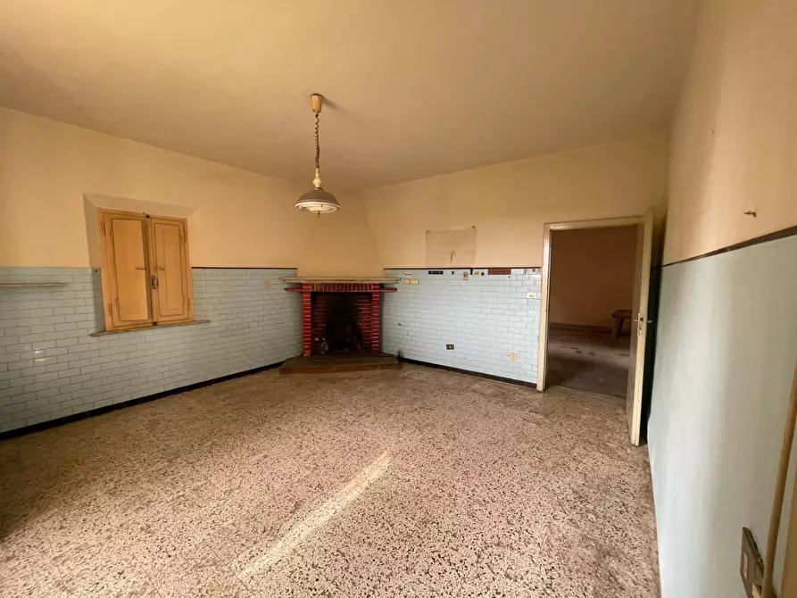 Immagine 10 di Casa indipendente in vendita  a Fucecchio