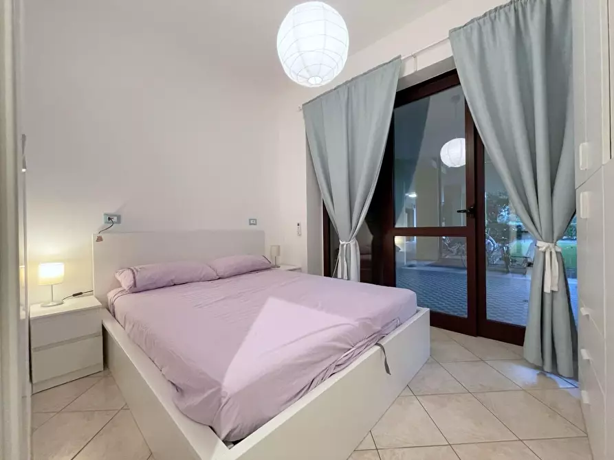 Immagine 17 di Appartamento in vendita  a Camaiore