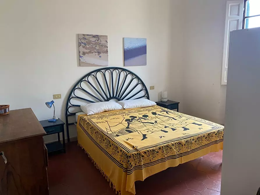 Immagine 16 di Villa in vendita  a Viareggio