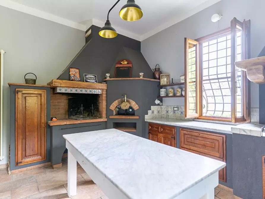 Immagine 37 di Porzione di casa in vendita  a Capraia E Limite