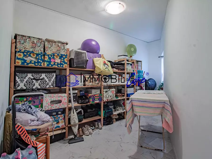 Immagine 17 di Appartamento in vendita  a Livorno