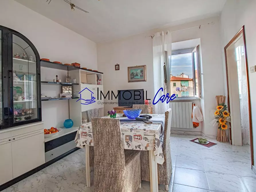 Immagine 6 di Appartamento in vendita  a Livorno