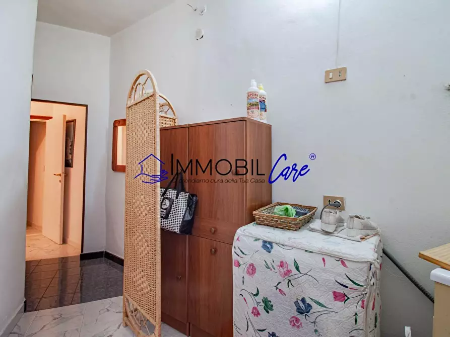 Immagine 21 di Appartamento in vendita  a Livorno