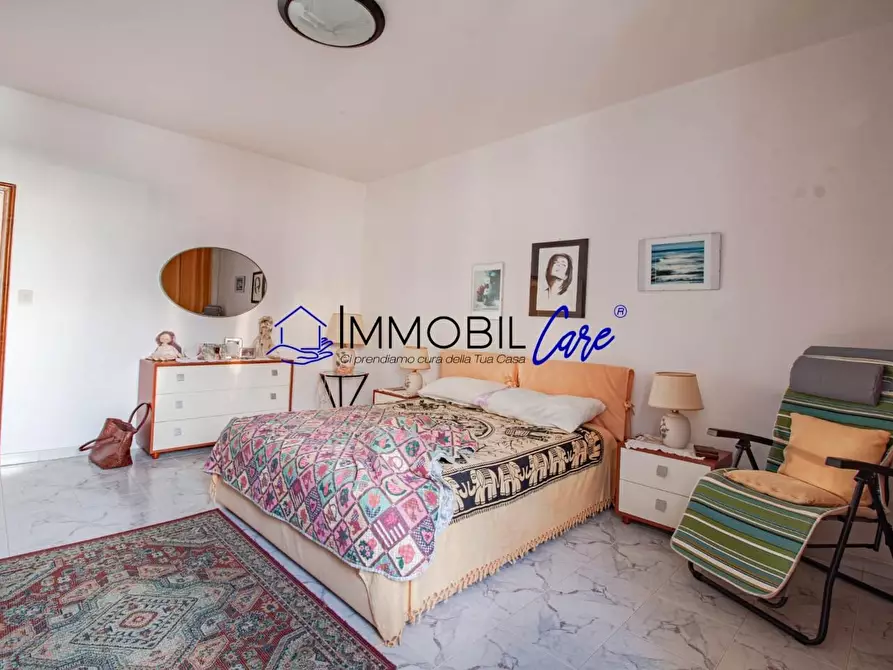 Immagine 13 di Appartamento in vendita  a Livorno