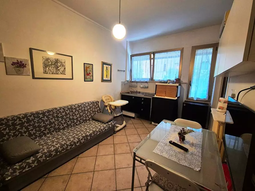 Immagine 4 di Appartamento in vendita  a Siena