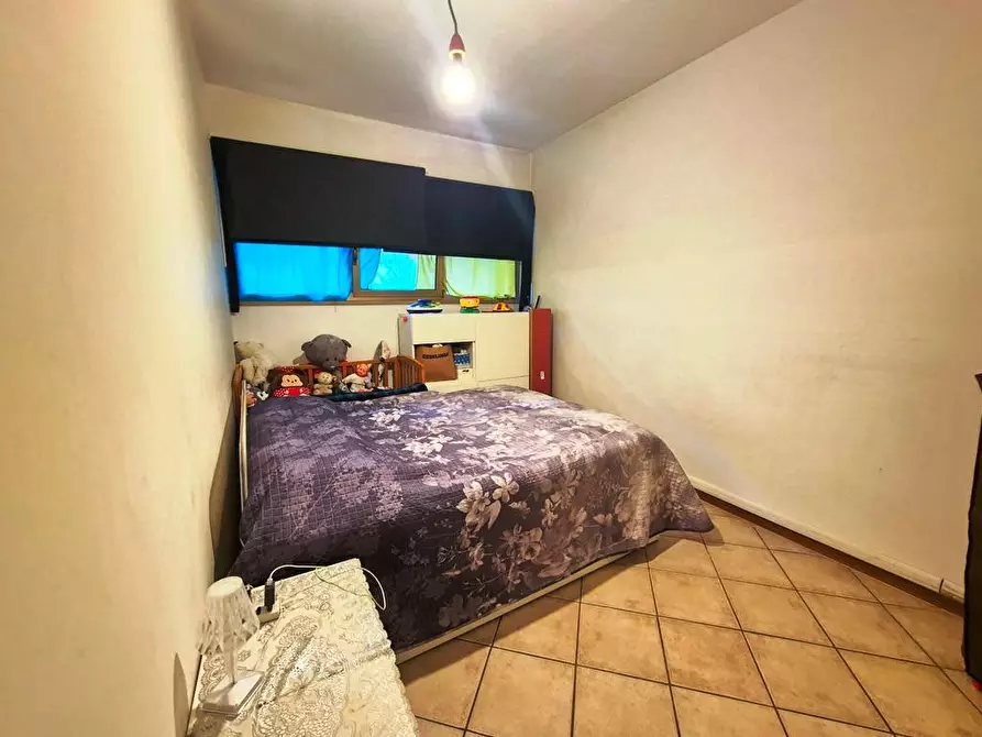 Immagine 9 di Appartamento in vendita  a Siena