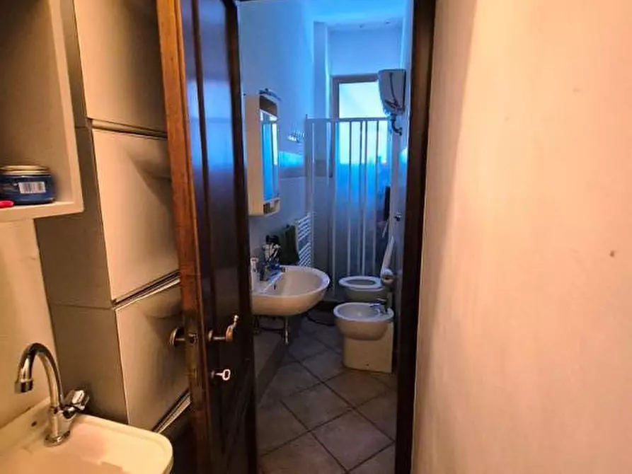 Immagine 16 di Appartamento in vendita  a Siena