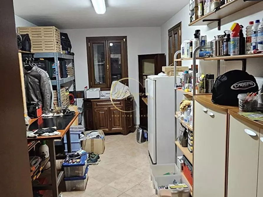 Immagine 44 di Villa in vendita  a Reggio Nell'emilia