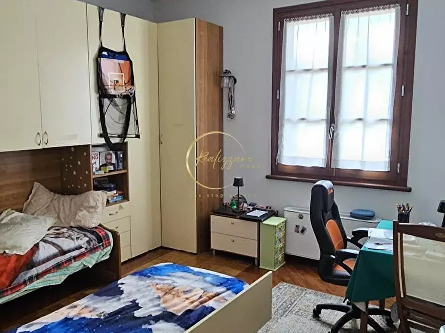 Immagine 61 di Villa in vendita  a Reggio Nell'emilia