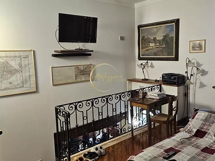 Immagine 28 di Villa in vendita  a Reggio Nell'emilia